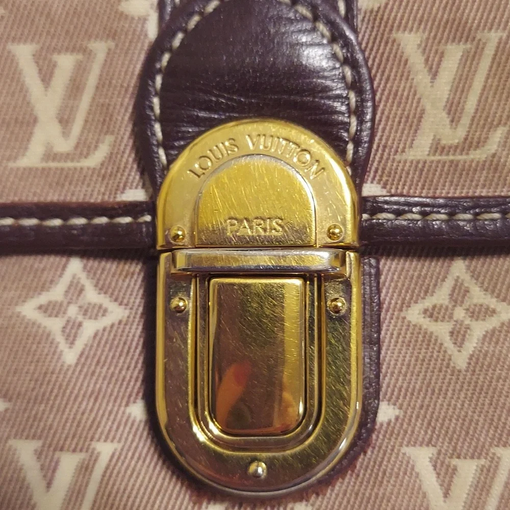 Louis Vuitton authentic louis